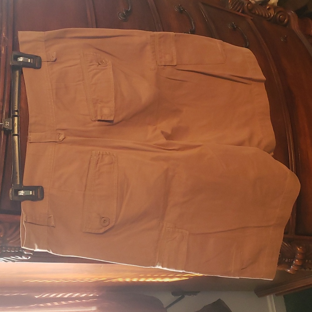Shorts - Picture 5 of 5